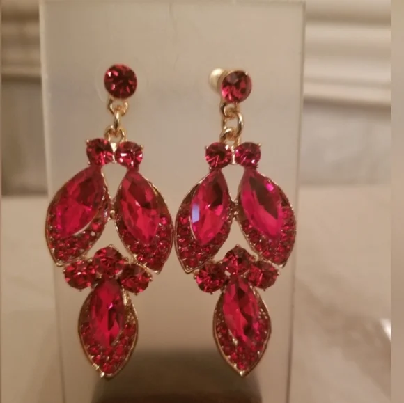 NEW Necklace and Crystal Earrings Cluster Flower Jewelry Set Red Gold - Picture 7 of 8